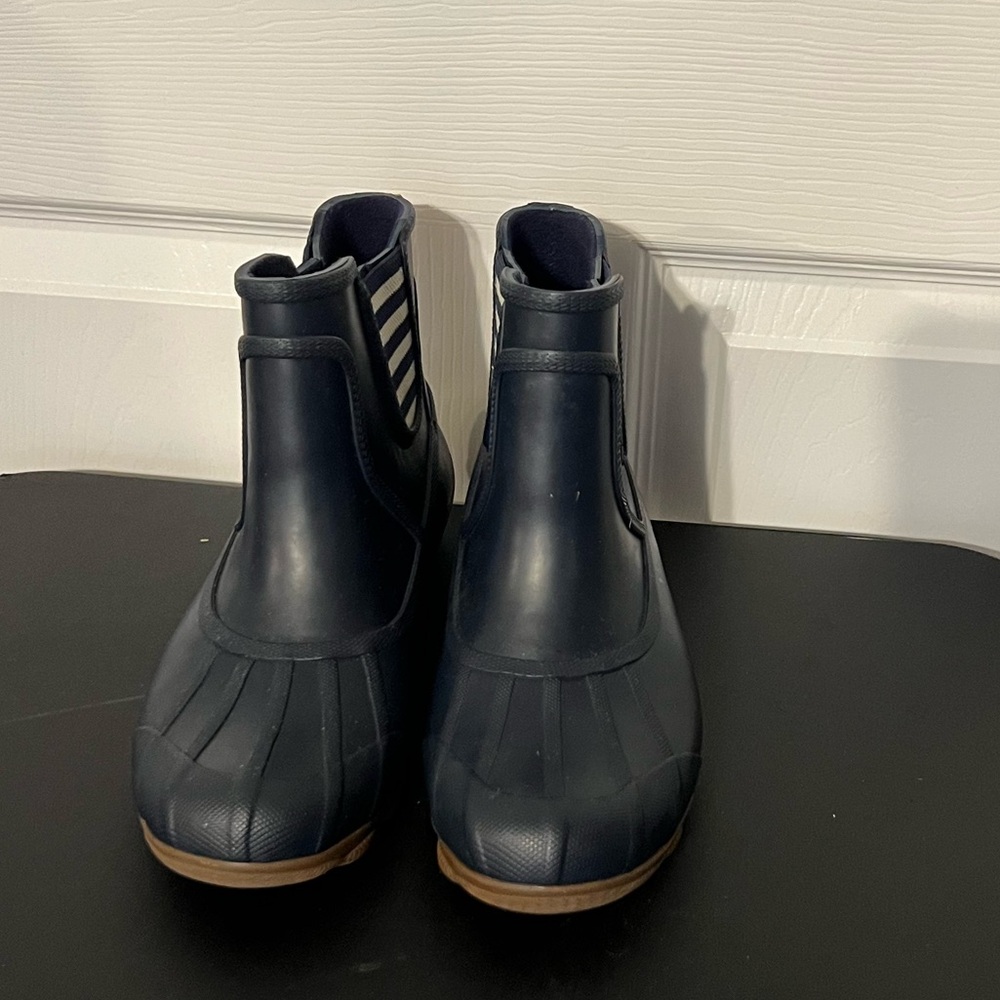 Sperry Women’s Syren Cove Navy and Brown Rain Boot - Picture 3 of 5